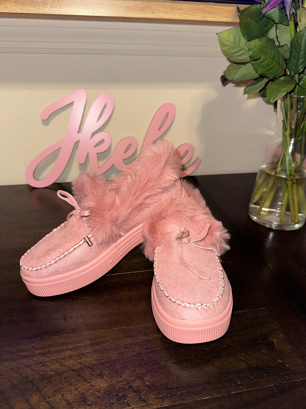 Pink Fur Lined Women's Sneakers sizes 5, 6, 7, 7.5, 8, 9